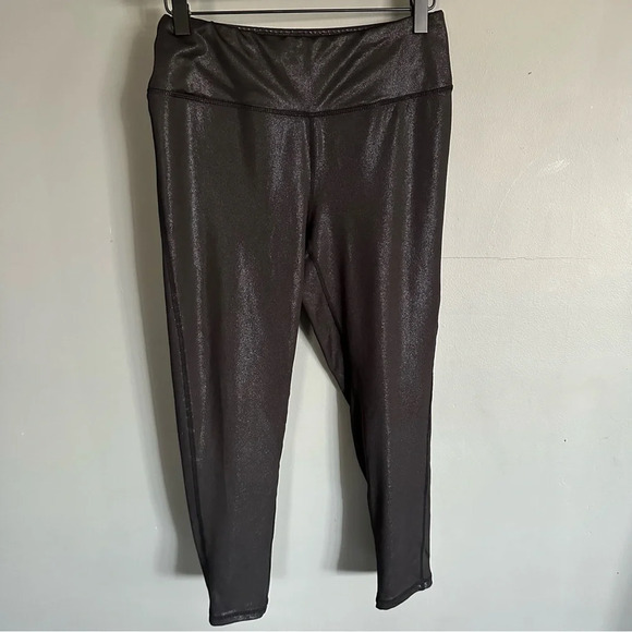 B2-ProPlayer wicking glitter black legging. Medium. - Picture 1 of 5